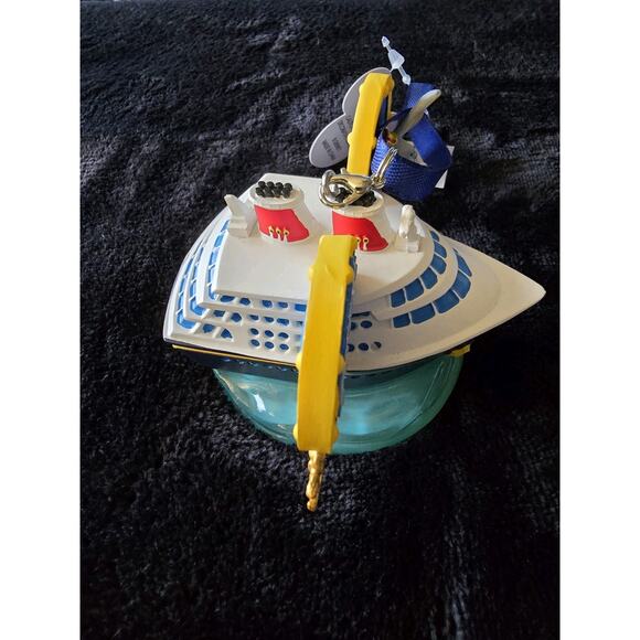 Disney Cruise Line FANTASY SHIP Dumbo & Timothy Ear Hat Exclusive 2024 Ornament - Picture 6 of 6